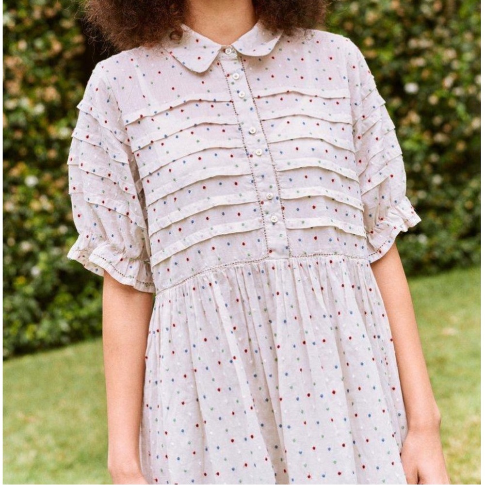 THE GREAT. The Embroidered Dot Terrace Dress in Dove size 0.